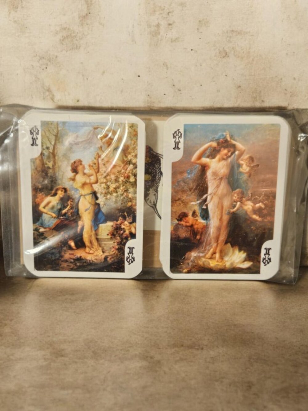 Art-Print Playing Cards – Vintage Scene Deck in Multicolor